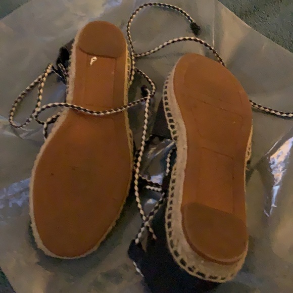 Tory Burch leather candle tie espadrilles - Picture 4 of 4